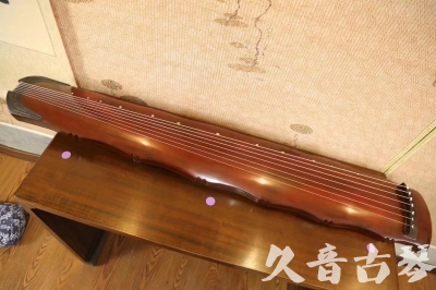 芜湖市●久音古琴  ●典藏系列20230522  [红洒金竹节]